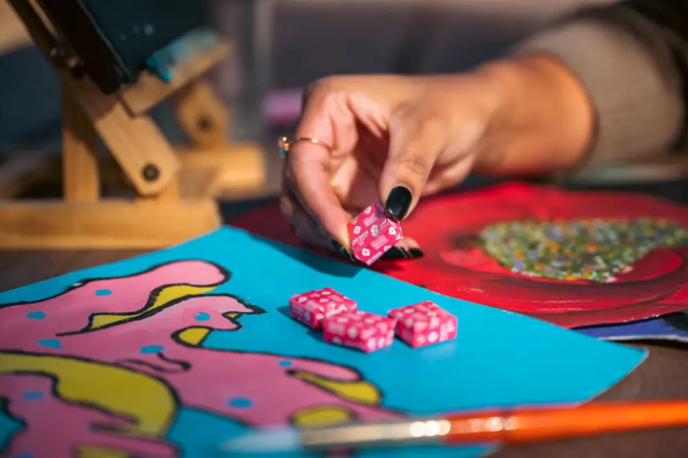 Michael Walker x Cheeba Chews Live Rosin Strawberry 3 1024x681 (1)