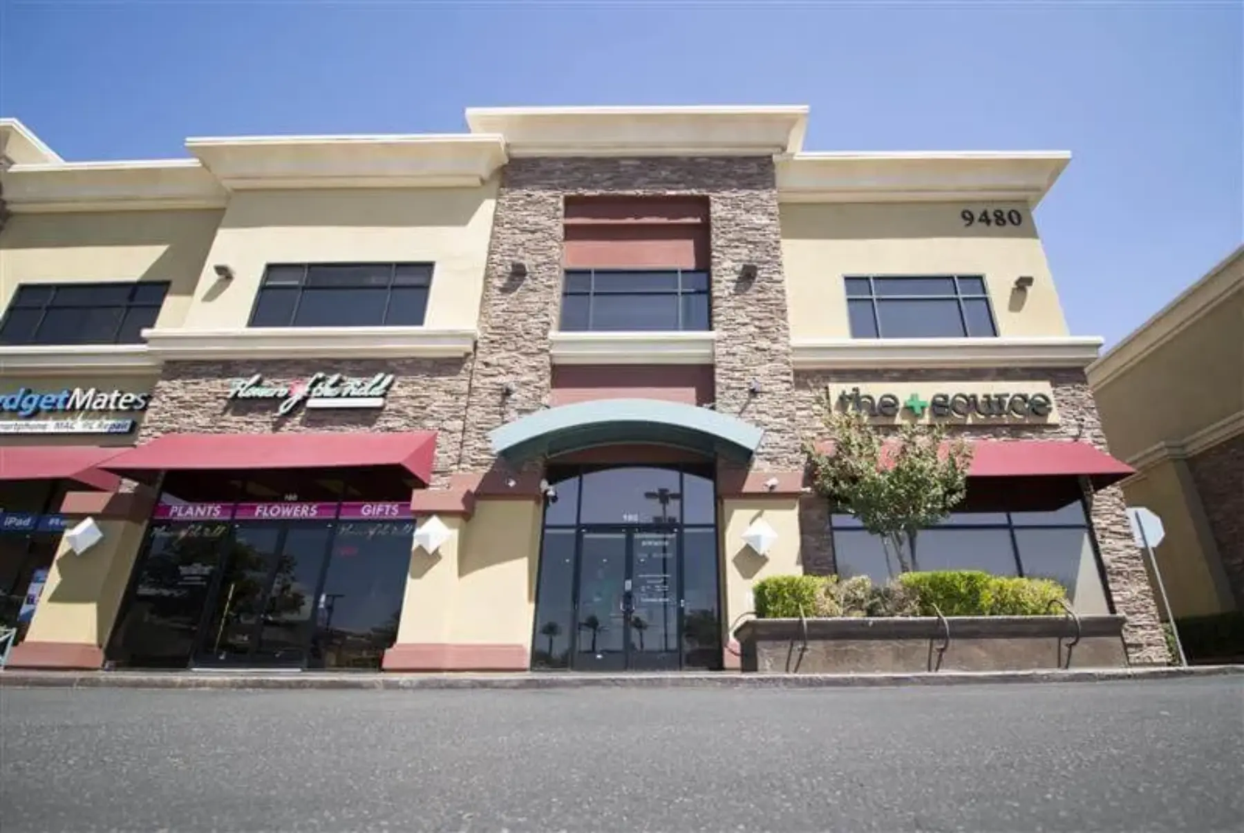 Imgi 116 thesource henderson (1)